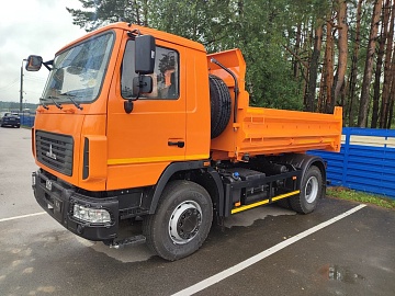 САМОСВАЛ МАЗ 555025